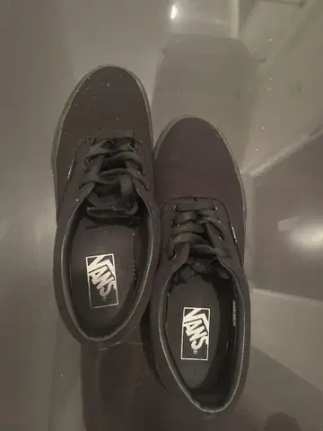 VANS 에라 블랙 스니커즈 25cm