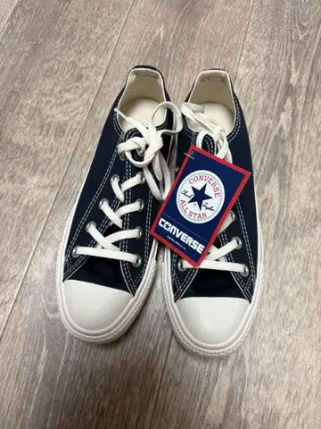 미사용 새상품 CONVERSE 올스타 네이비 스니커즈