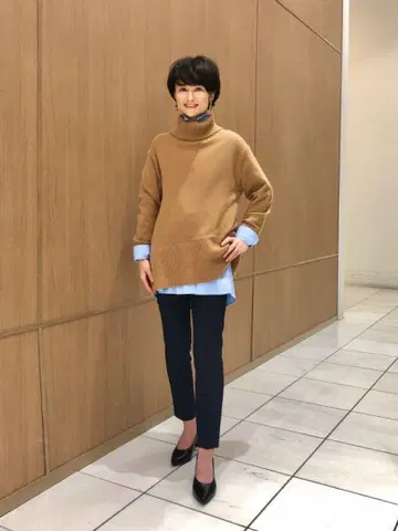 플라스테 프레셔스 울 터틀넥 스웨터