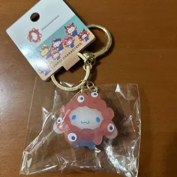 미야쿠미야쿠 시나모롤 변신 키링 클리어 타입