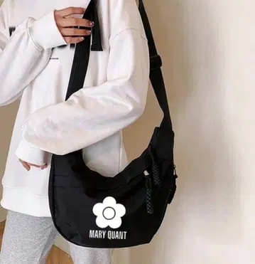 MARY QUANT 숄더백 블랙