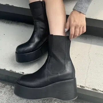 [ 마이너스 3kg 보여 ] 사이드 고어 볼륨 밑창 숏부츠