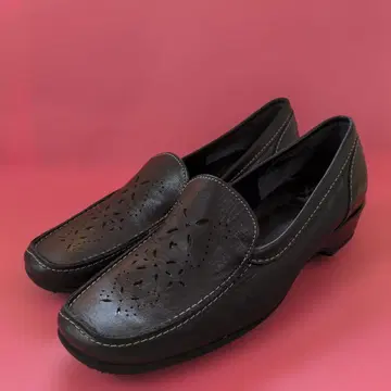 SERA 블랙 슬립온