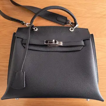 jistory [ SQUARE BELT HANDLE BAG ]