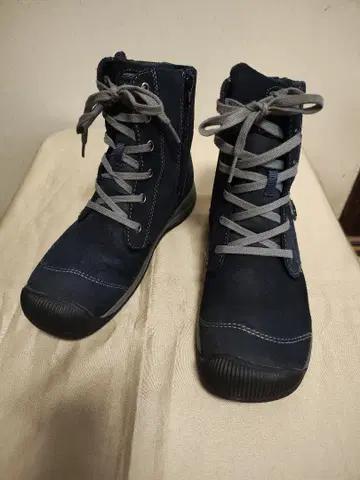 KEEN 방수 부츠 블랙 24cm