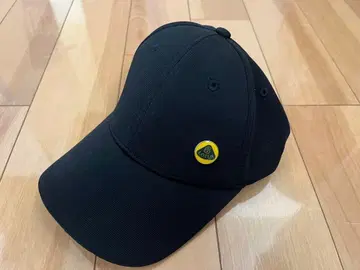 LOTUS 블랙 캡 로고 포함