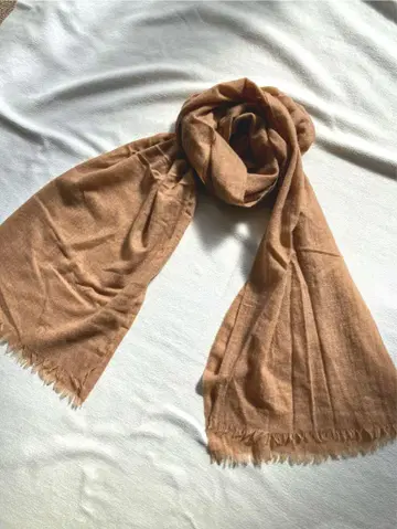 유니클로 캐시미어 100 대형 스톨 카멜 새상품급