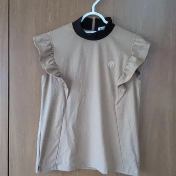 CUARTO UNITED BASIC. 프릴 소매 골프 셔츠 S