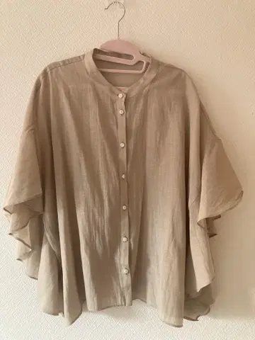 KOKIA 플레어 슬리브 셔츠