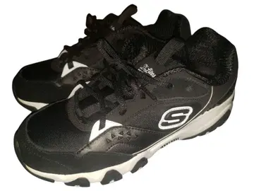 Skechers D'Lites 블랙/화이트 스니커즈 24cm