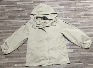 ZARA 후드 부착 자켓