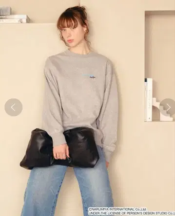 새상품 ANGEL BLUE x FREAK'S STORE 맨투맨