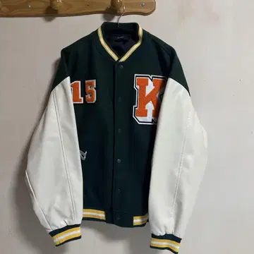 바시티 자켓