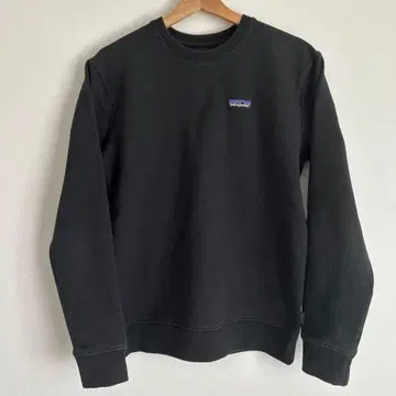 Patagonia 맨투맨 블랙 S 사이즈
