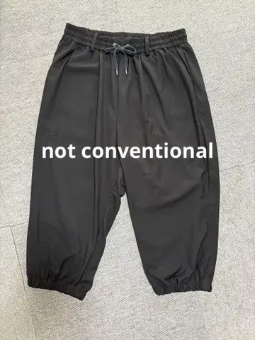 not conventional 와이드 팬츠 1