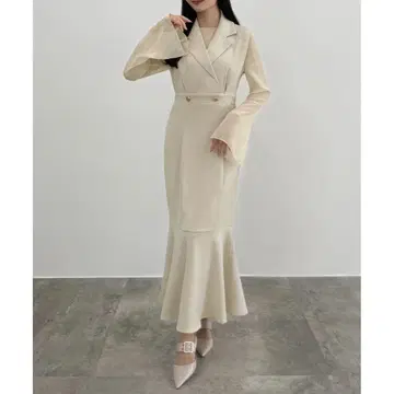 CENEA 시어 탑 + 테일러드 머메이드 오버롤 스커트 set
