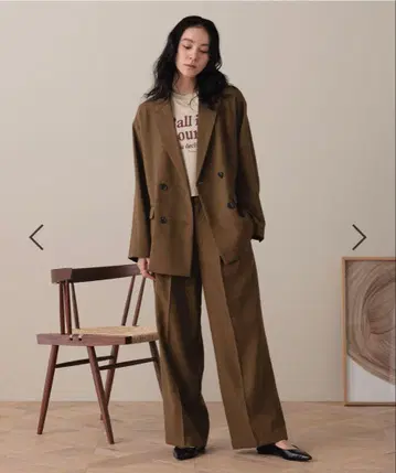 LOWRYSFARM 홉색 더블 자켓