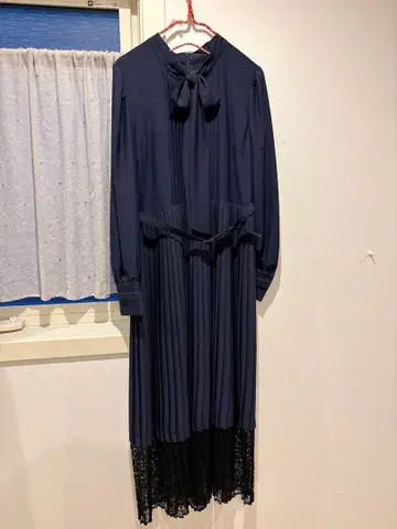 질스튜어트 보타이 원피스