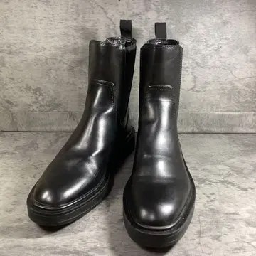 새상품급 [ ZARA ] 자라 사이드 고어 부츠 가죽 통굽 블랙 26cm