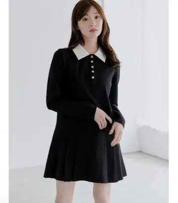 SNIDEL 카라 플리츠 컷 미니 원피스