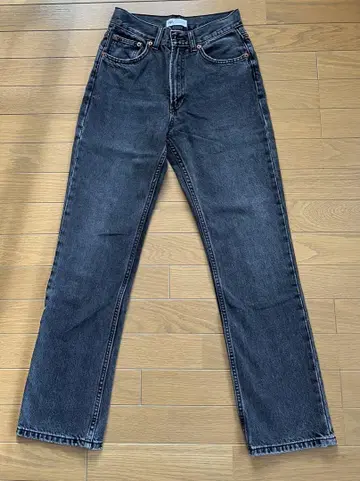 여성용 ZARA 청바지 블랙 스트레이트