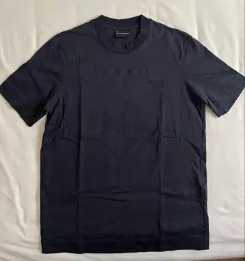 24년 신상 EMPORIO ARMANI 다크 블루 T셔츠