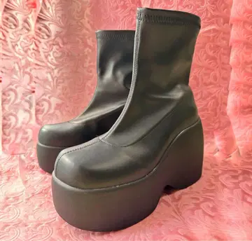 가격 인하 부츠 트렌드 2025 롱 레그 통굽 갸루 y2k 스트레치 가죽