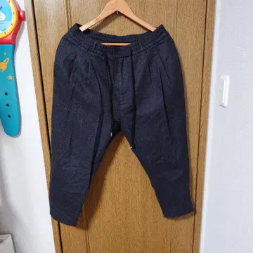 몽키타임 다크 그레이 드로우 스트링 팬츠