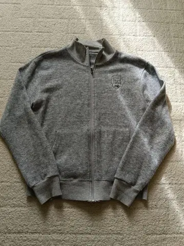 스컬 자수 그레이 플리스 자켓 기무라 타쿠야