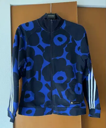 Marimekko x adidas 저지