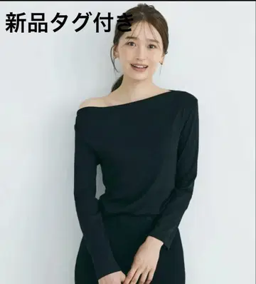택 포함 새상품 베이스먼트 온라인 원숄더 긴팔 티셔츠 블랙