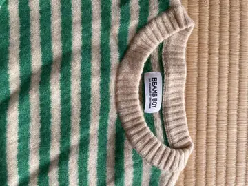 BEAMS BOY 그린과 베이지 스트라이프 긴팔 스웨터