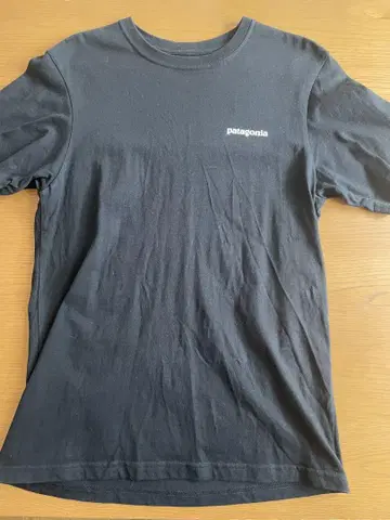 patagonia 블랙 T셔츠 S사이즈