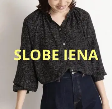 SLOBE IENA 블랙 화이트 도트 칠부 소매 셔츠