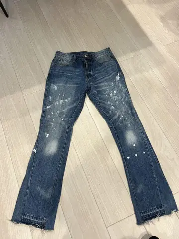 mnml 페인트 가공 다크 블루 부츠컷 데님