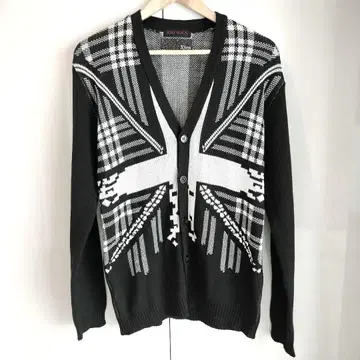 Xfrm x JURY BLACK 유니언 잭 가디건