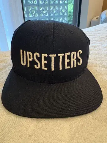 UPSETTERS 캡 reversal