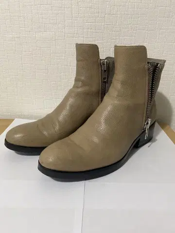 3.1 필립림 숏부츠 그레이지 36.5