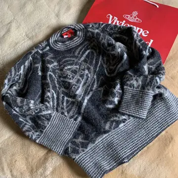 비비안 / 레드 레이블 모헤어 혼방 스웨터 그레이 ORB 패턴