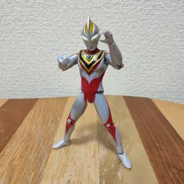 울트라 액션 피규어 울트라맨 가이아 츠부라야 반다이