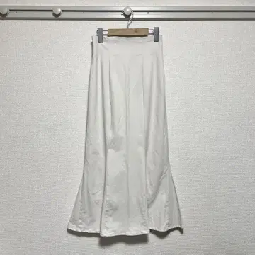 [ 새상품급 ] GRL(그레일) 슬릿 머메이드 스커트 스웨이드 롱 기장
