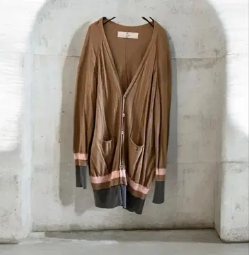 Que? GASA* 카멜 레이어드 스타일 핑크 그레이 라인 롱 가디건