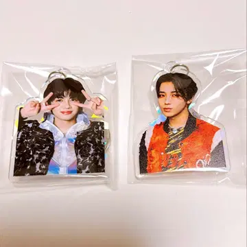 원엔 NAOYAHAYATO 아크릴 키링