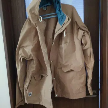 CHUMS 베이지 나일론 마운틴 후드티