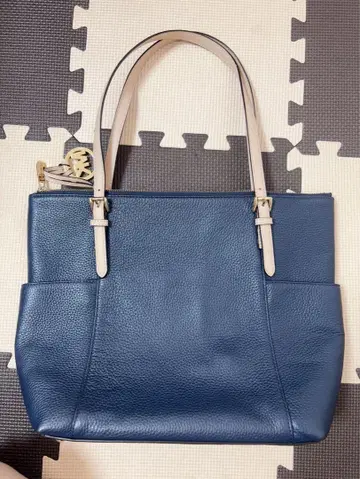[ 새상품급 ] MICHAEL KORS 블랙 토트백 네이비