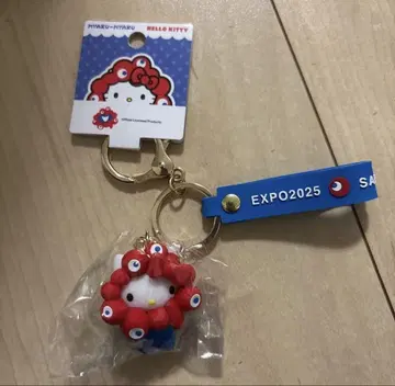 만박 회장 한정판 미야쿠미야쿠 키티 산리오 변신 입체 키링