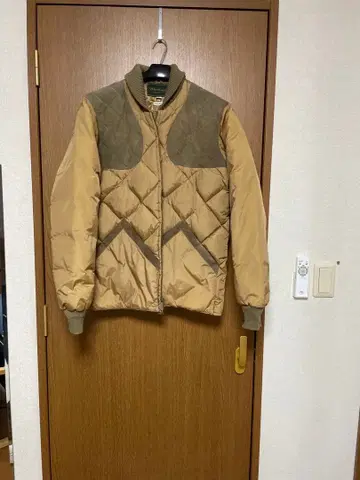 Warehouse 베이지 다운 자켓