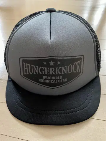 HUNGERKNOCK 트래커 햇 그레이/블랙