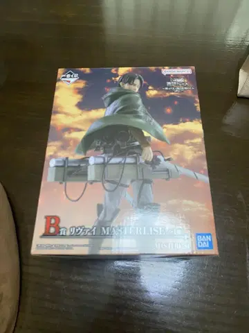 반다이 리바이 MASTERISE 피규어