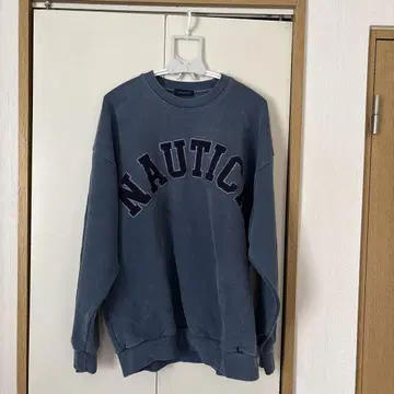 NAUTICA 블루 로고 맨투맨